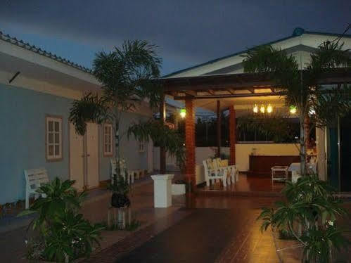 Baan Lom Talay Hotel Hua Hin Ngoại thất bức ảnh